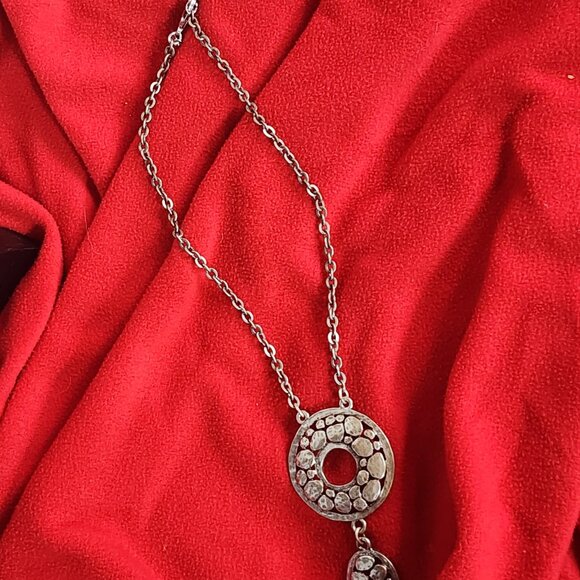 Chico's Vintage Silver Tone Abstract Stone Circle Duo 16.25" Pendant Necklace - Picture 9 of 16